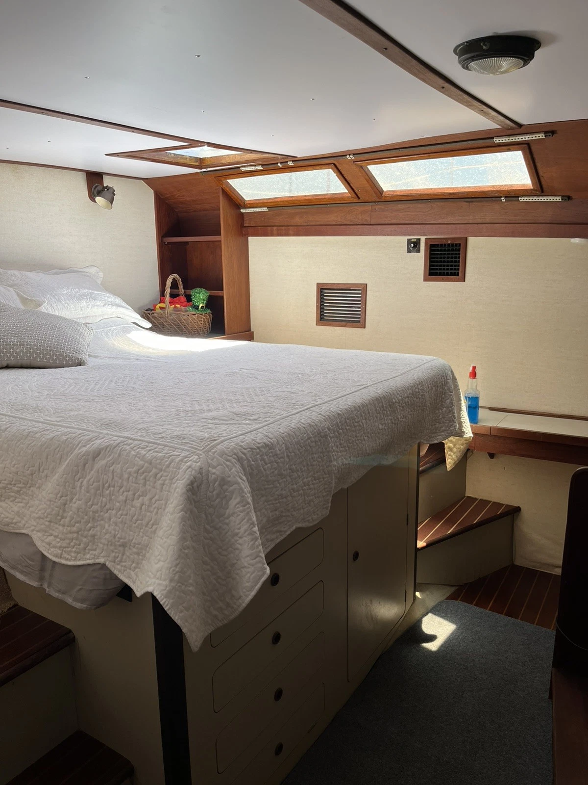 1985 C-Logic Power Catamaran