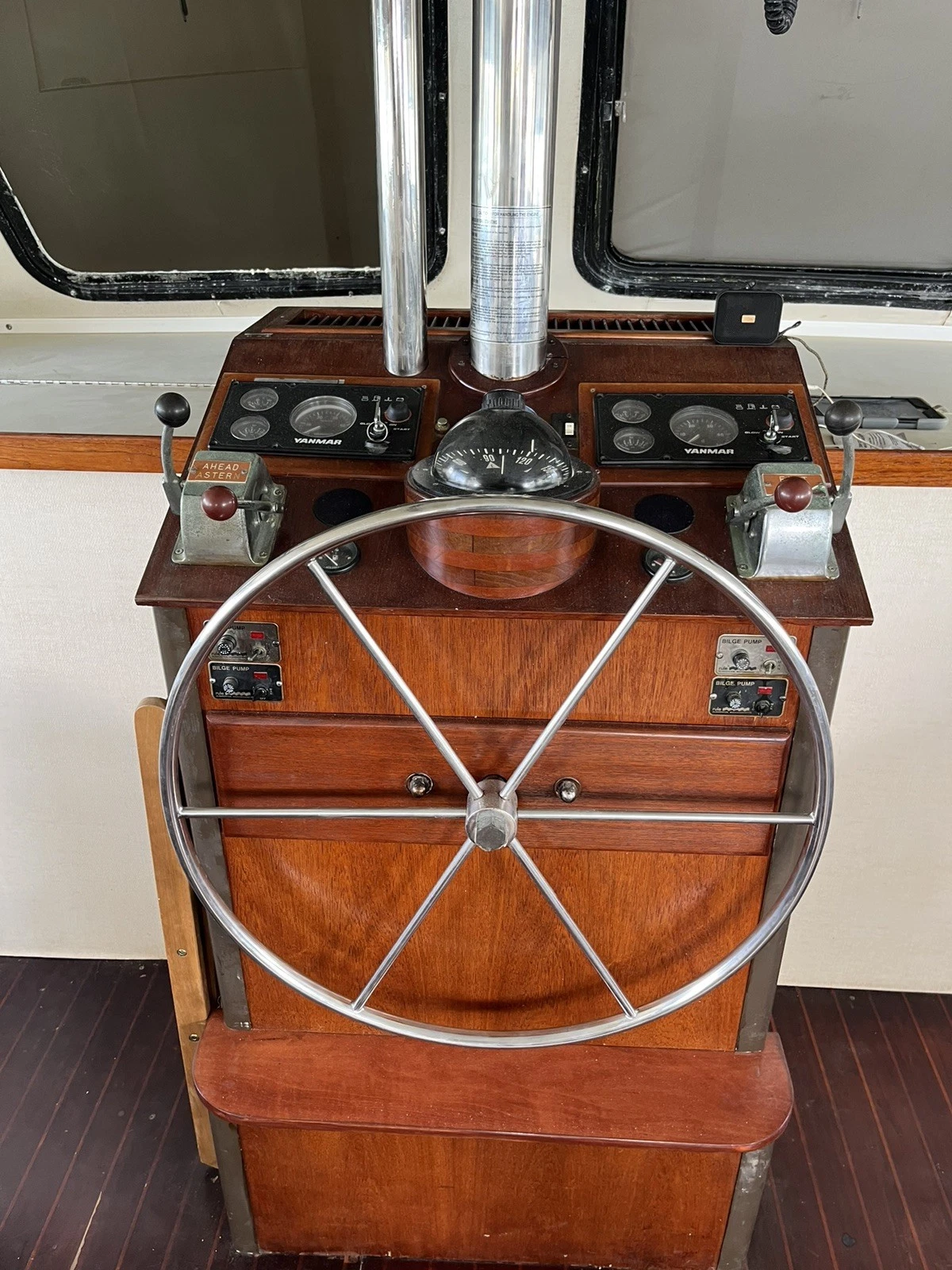 1985 C-Logic Power Catamaran