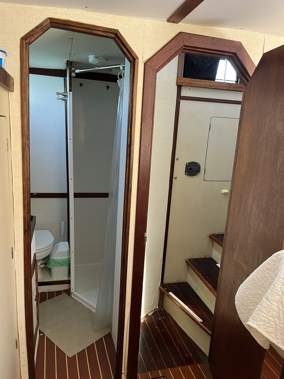 1985 C-Logic Power Catamaran
