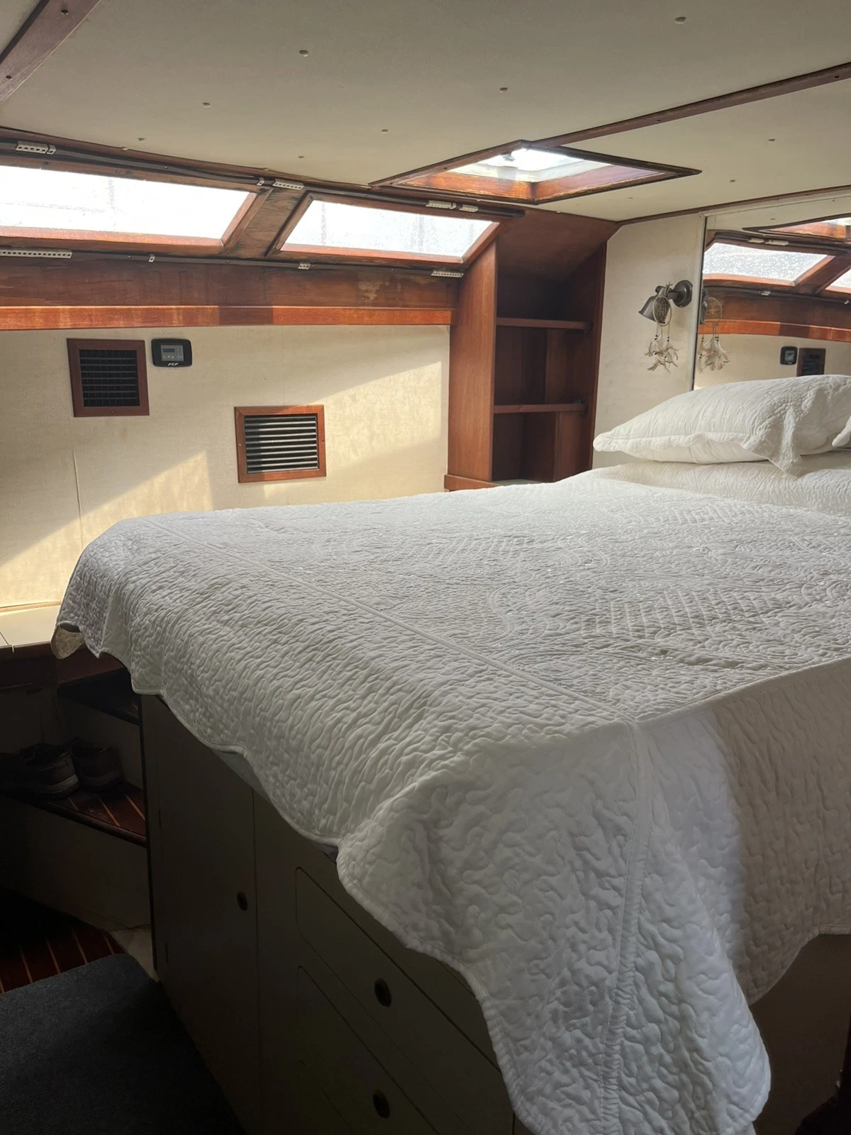 1985 C-Logic Power Catamaran