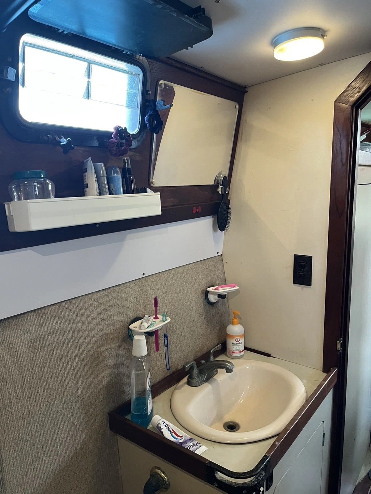 1985 C-Logic Power Catamaran