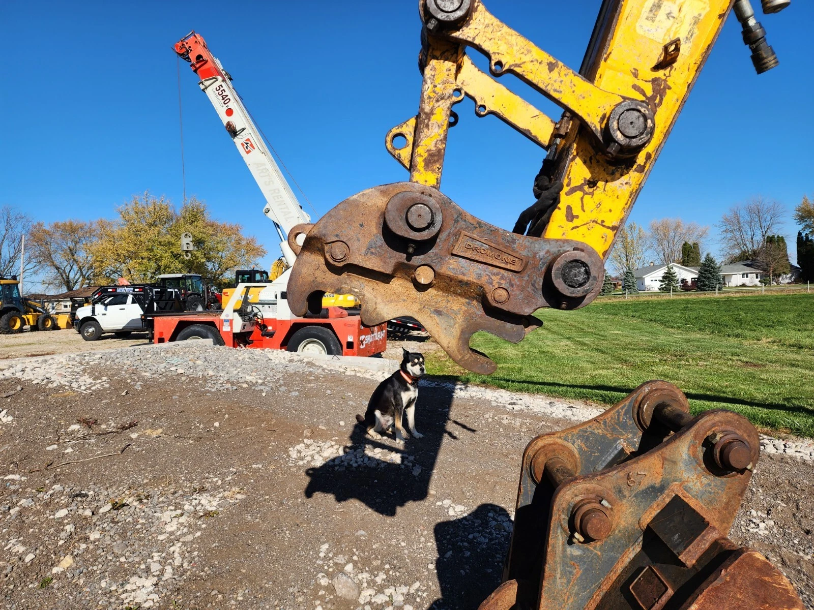 2018 JCB JS131LC Track Excavator – 30,500 lbs, Tier 4