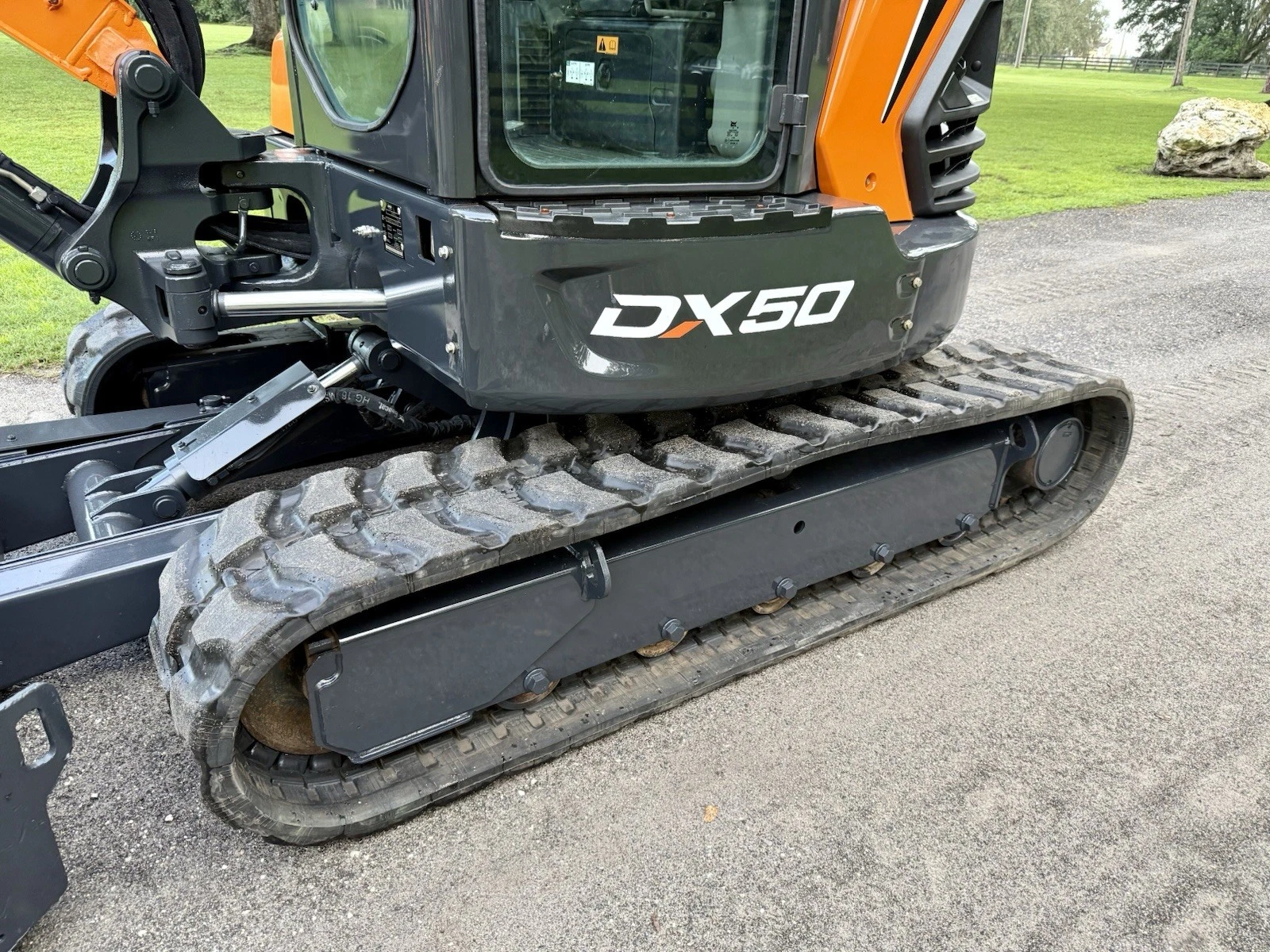 2021 Doosan DX50 Mini Excavator – Hydraulic Thumb, 786 Hours