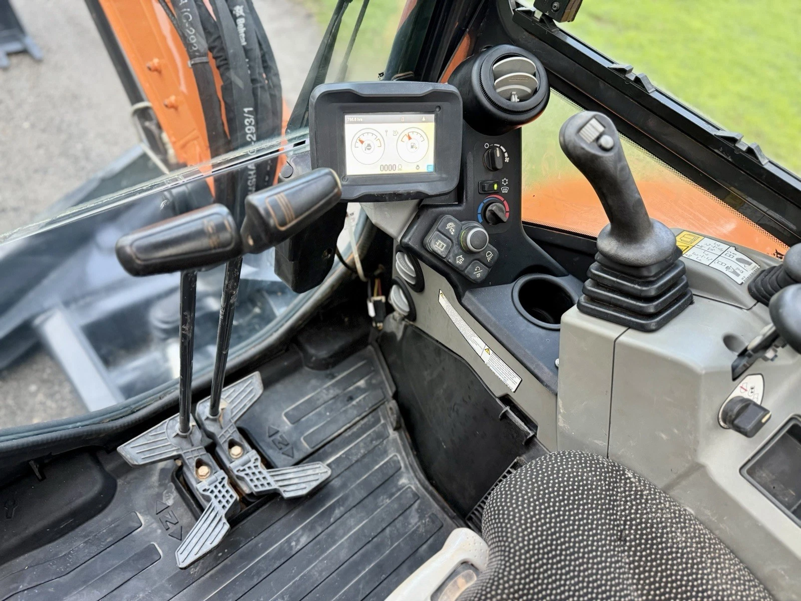 2021 Doosan DX50 Mini Excavator – Hydraulic Thumb, 786 Hours