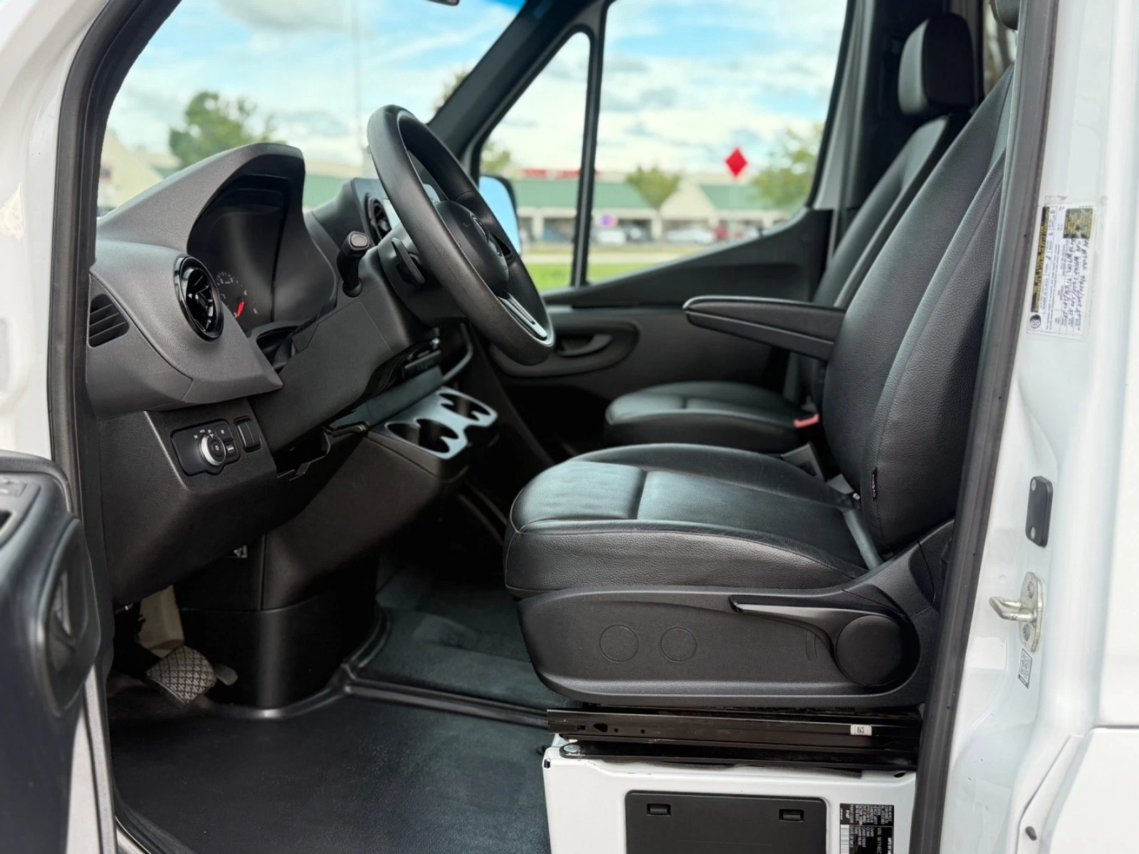 2021 Mercedes-Benz Sprinter 2500