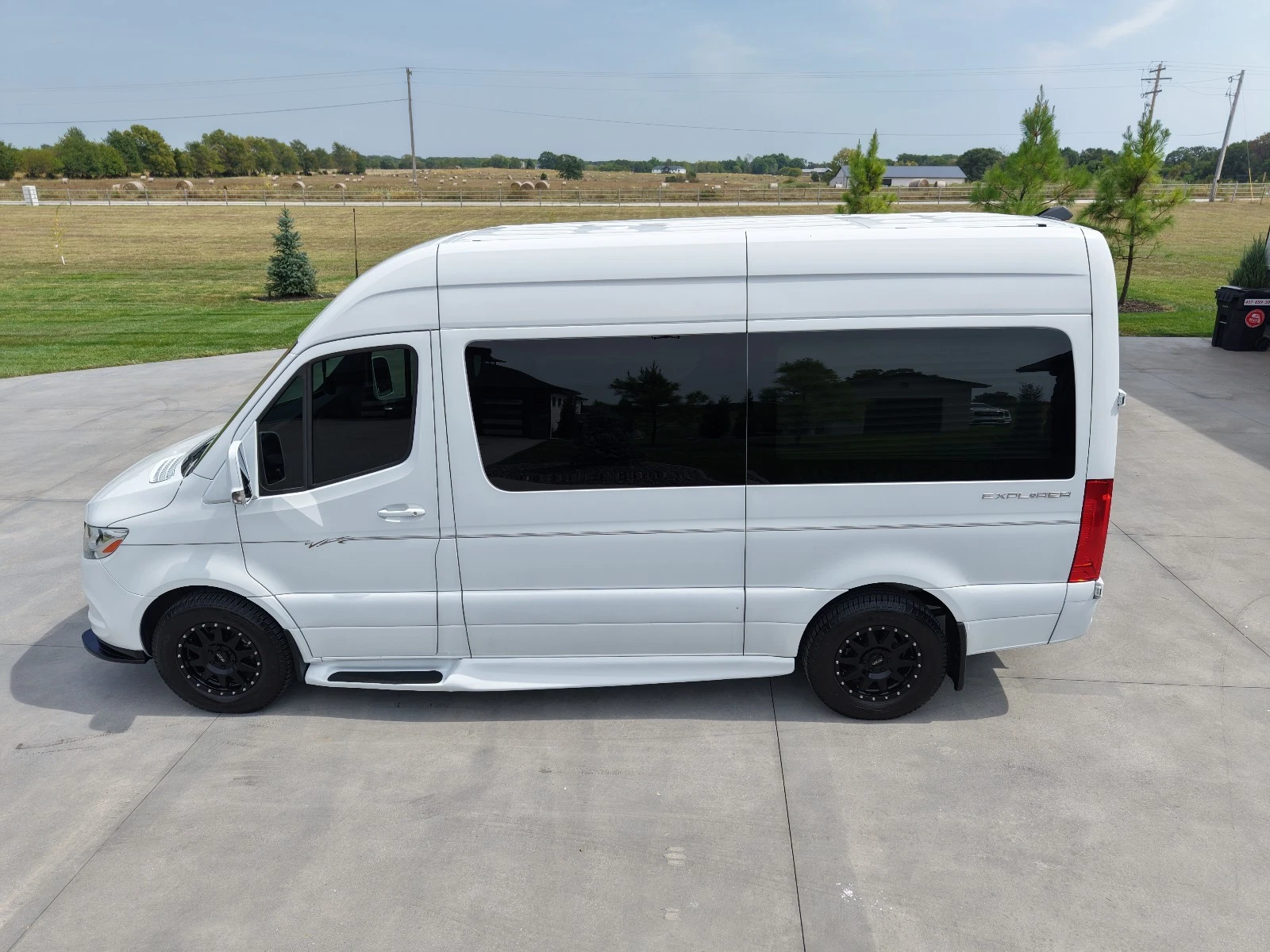 2021 Mercedes-Benz Sprinter 2500 Explorer conversion