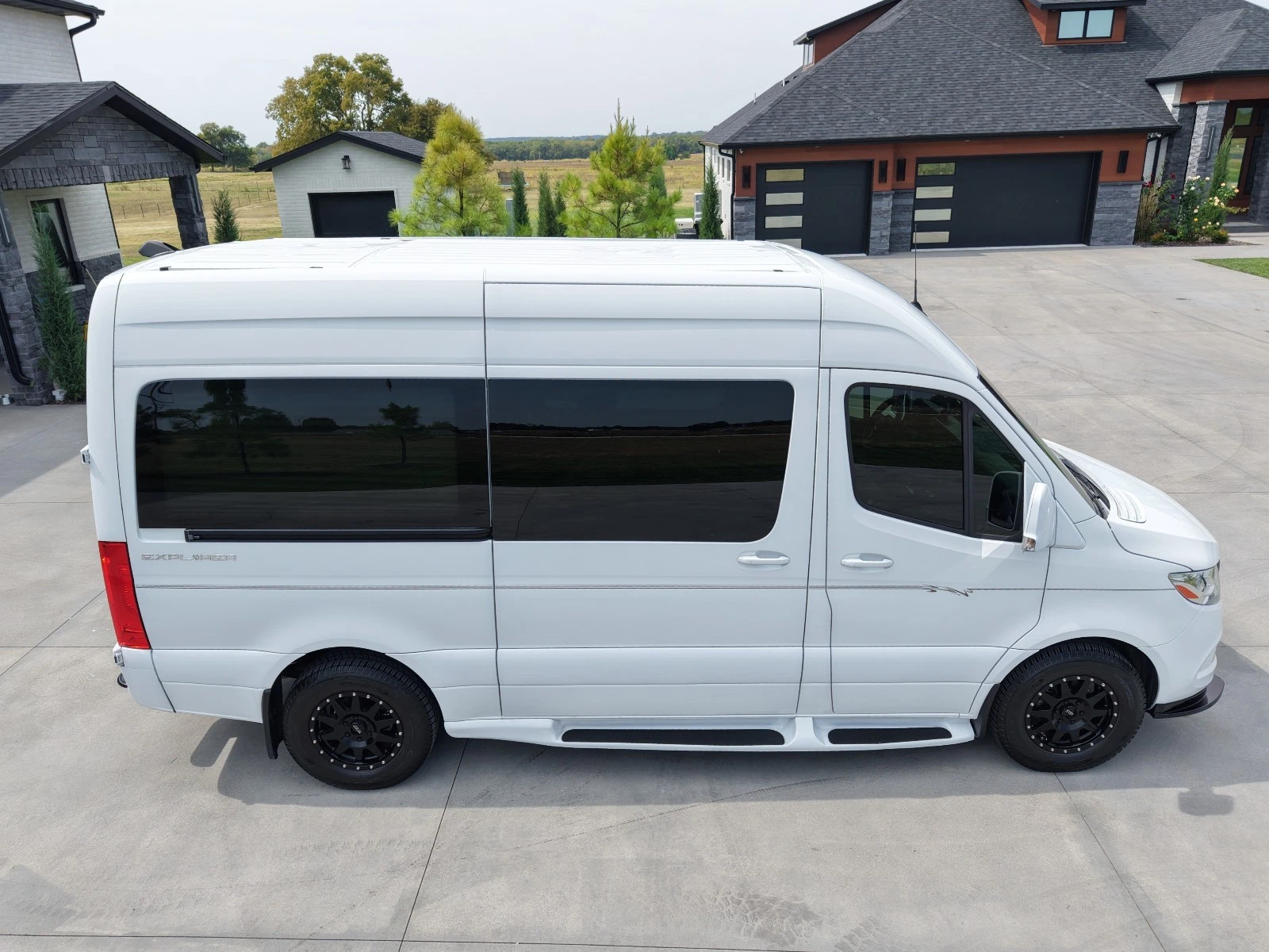 2021 Mercedes-Benz Sprinter 2500 Explorer conversion