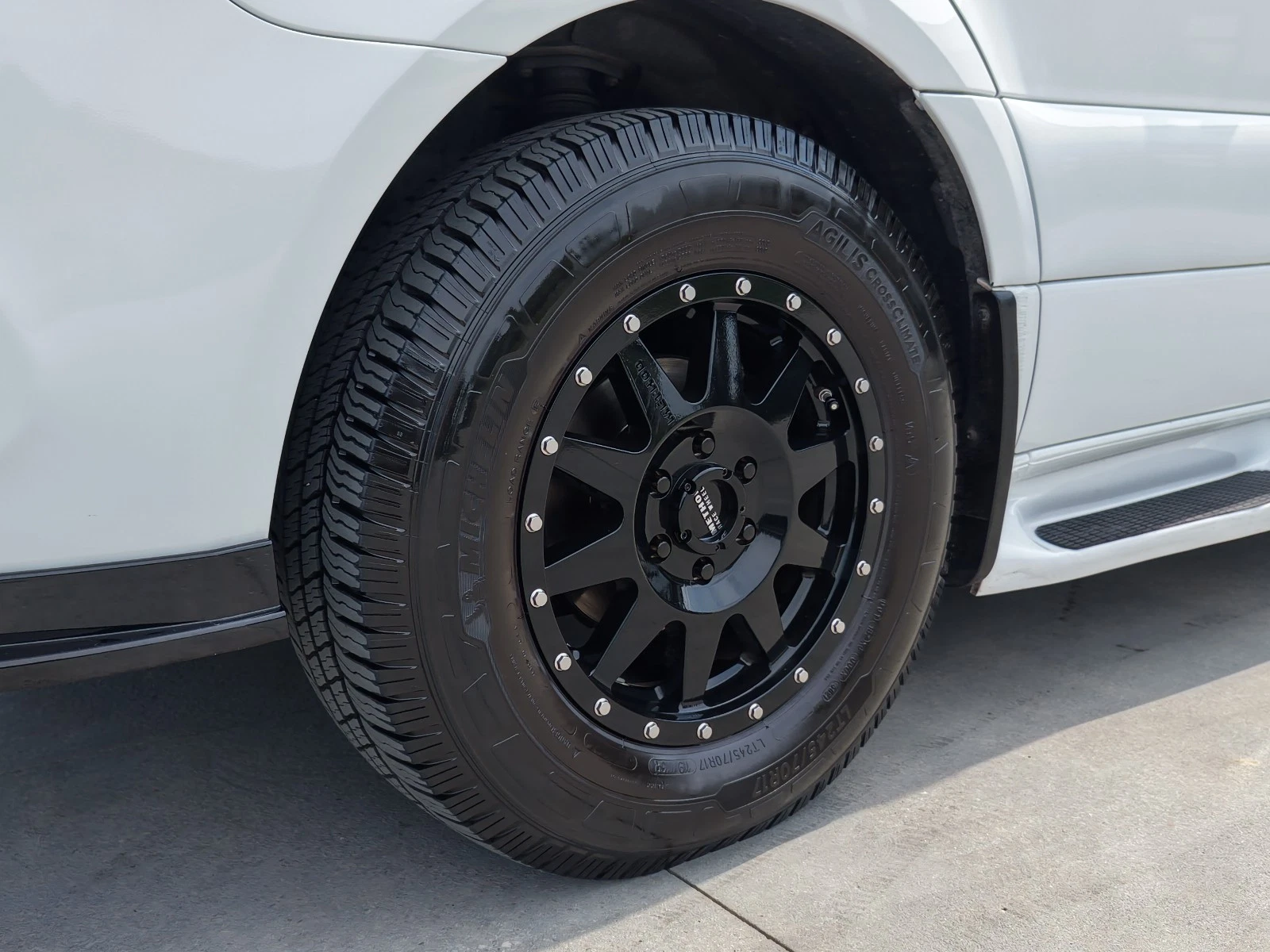 2021 Mercedes-Benz Sprinter 2500 Explorer conversion