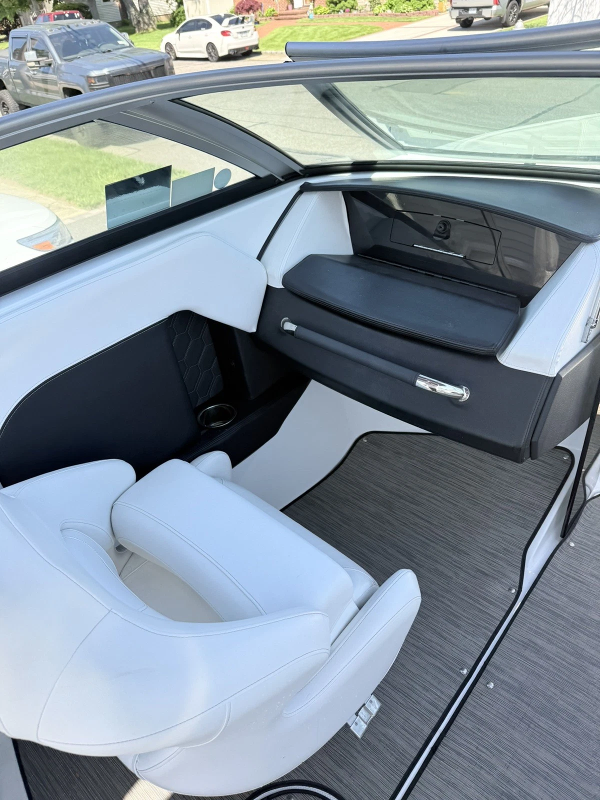 2022 Four Winns H4 Bowrider