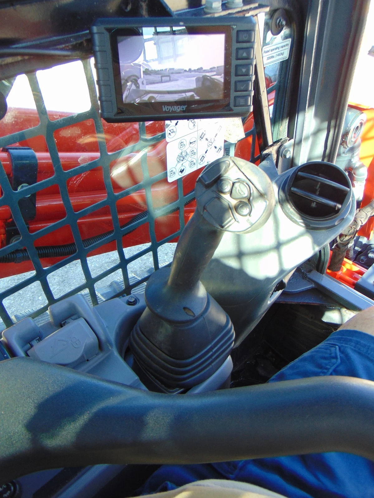 2022 Kubota SVL97-2 Turbo Track Loader – High Flow, 688 Hours