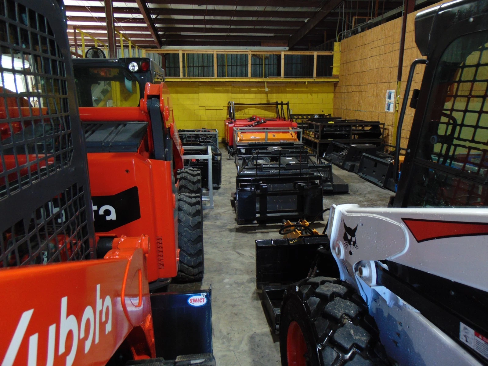 2022 Kubota SVL97-2 Turbo Track Loader – High Flow, 688 Hours