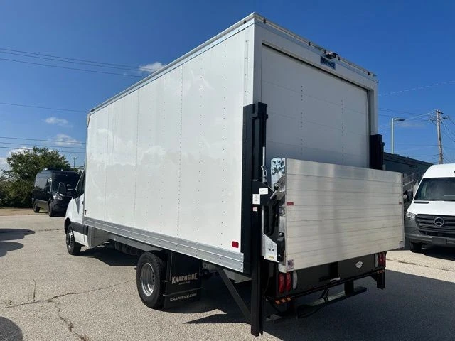 2022 Mercedes-Benz Sprinter Cab Chassis 144 WB
