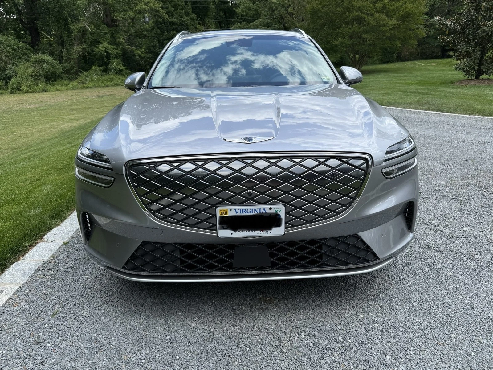 2023 Genesis Electrified GV70
