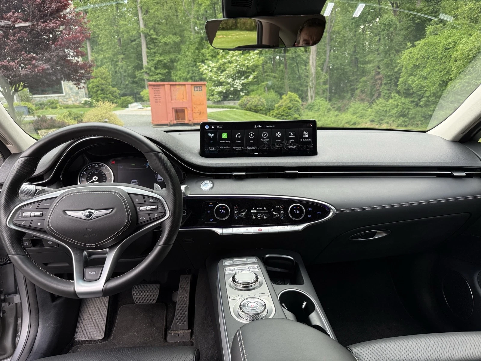 2023 Genesis Electrified GV70