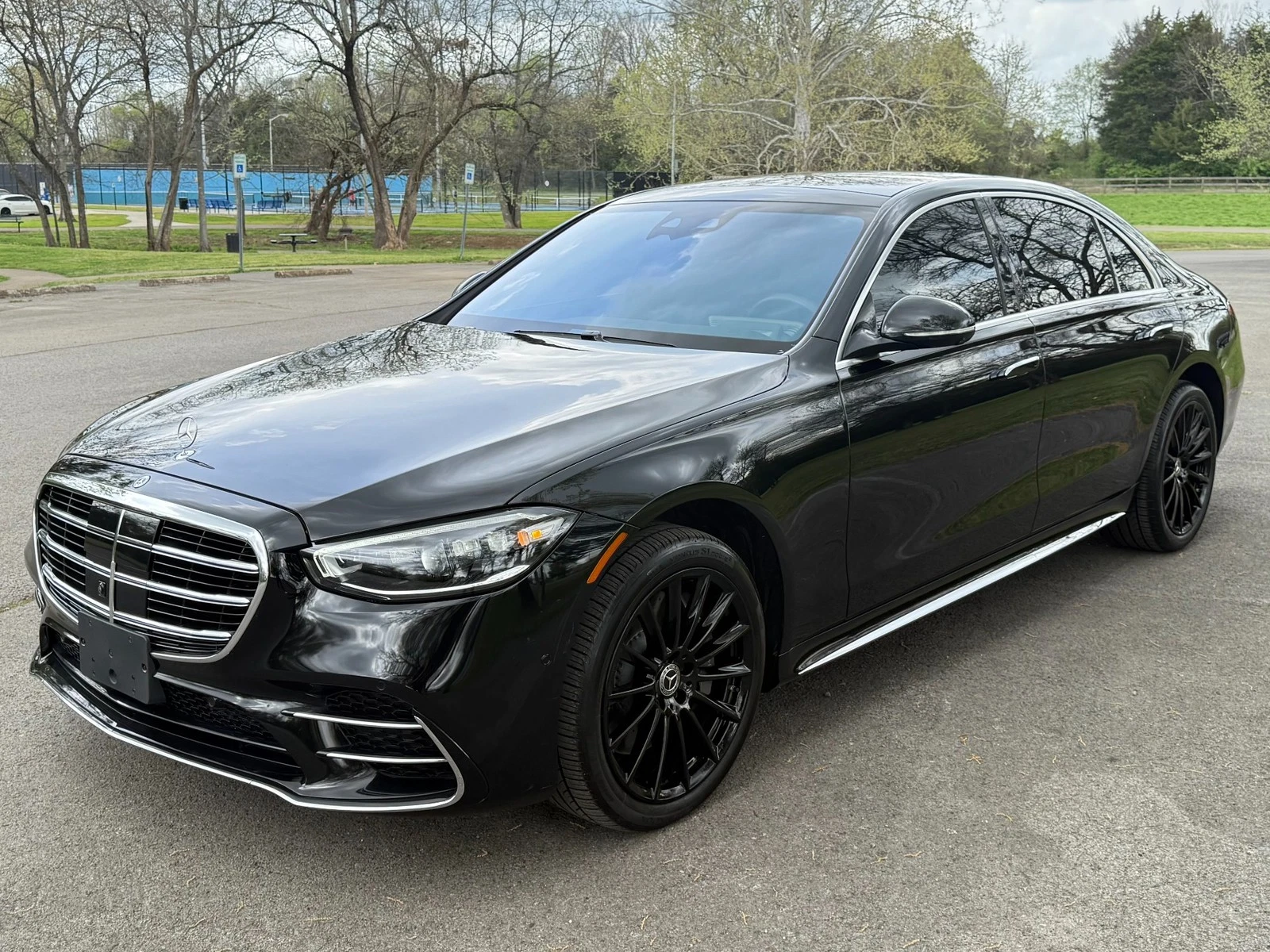 2023 Mercedes-Benz S-Class 4MATIC 3D TECHNOLOGY PKG AMG LINE PKG