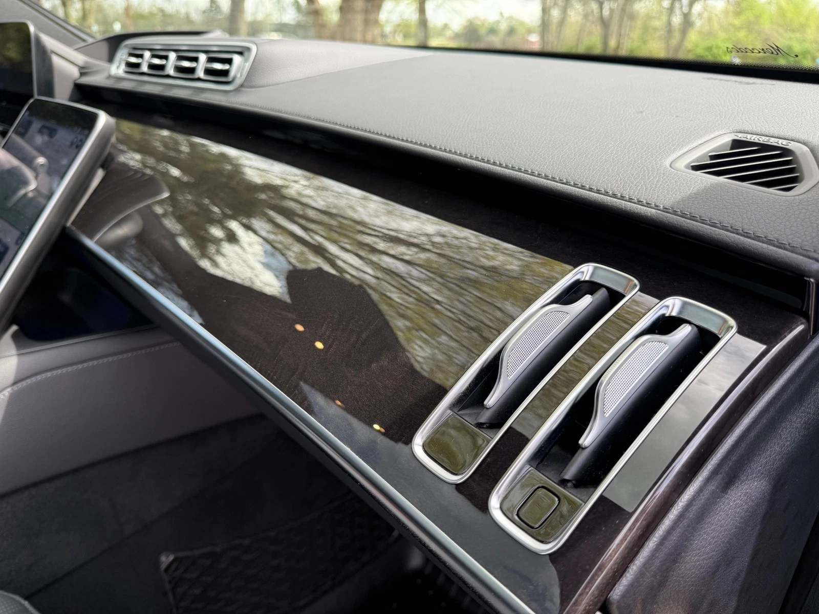 2023 Mercedes-Benz S-Class 4MATIC 3D TECHNOLOGY PKG AMG LINE PKG