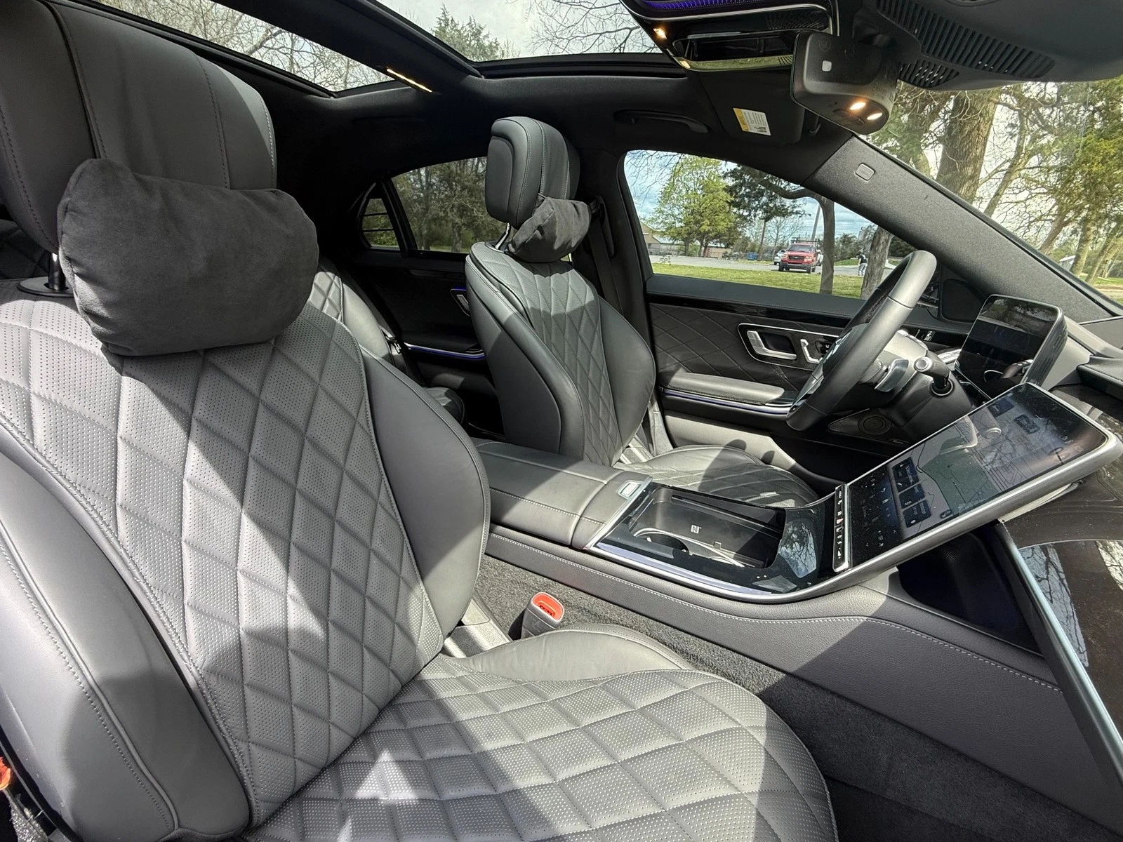 2023 Mercedes-Benz S-Class 4MATIC 3D TECHNOLOGY PKG AMG LINE PKG