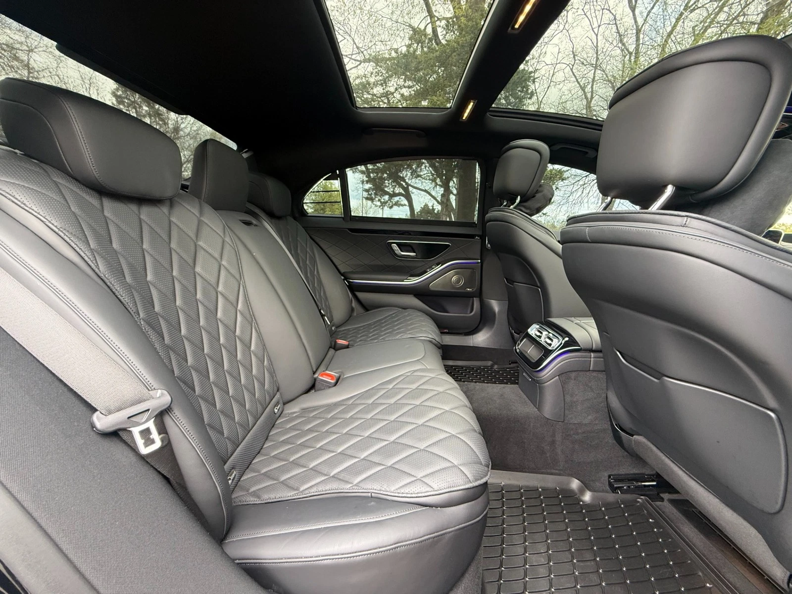 2023 Mercedes-Benz S-Class 4MATIC 3D TECHNOLOGY PKG AMG LINE PKG