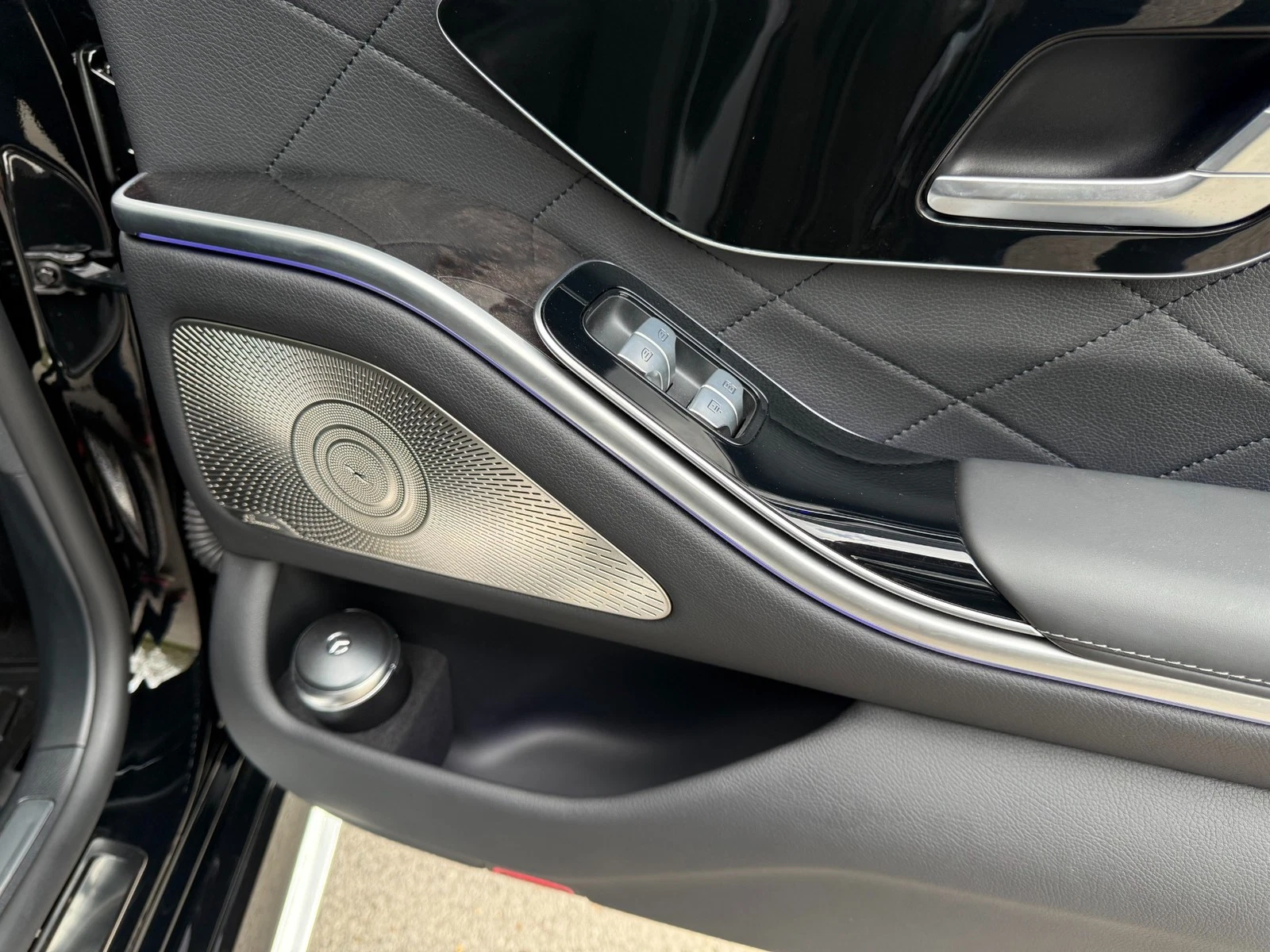 2023 Mercedes-Benz S-Class 4MATIC 3D TECHNOLOGY PKG AMG LINE PKG