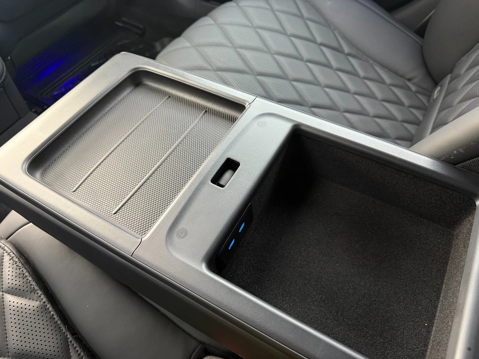 2023 Mercedes-Benz S-Class 4MATIC 3D TECHNOLOGY PKG AMG LINE PKG