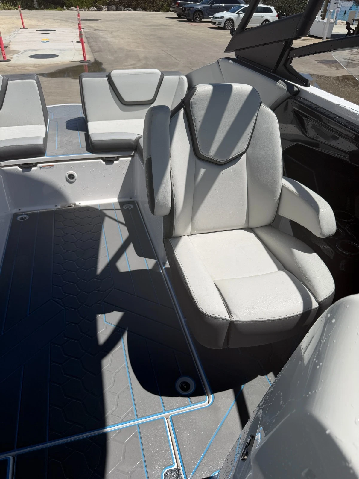 2023 Yamaha AR250 Jet Boat