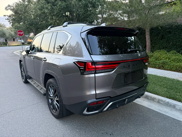 2025 Lexus LX 700H F-SPORT