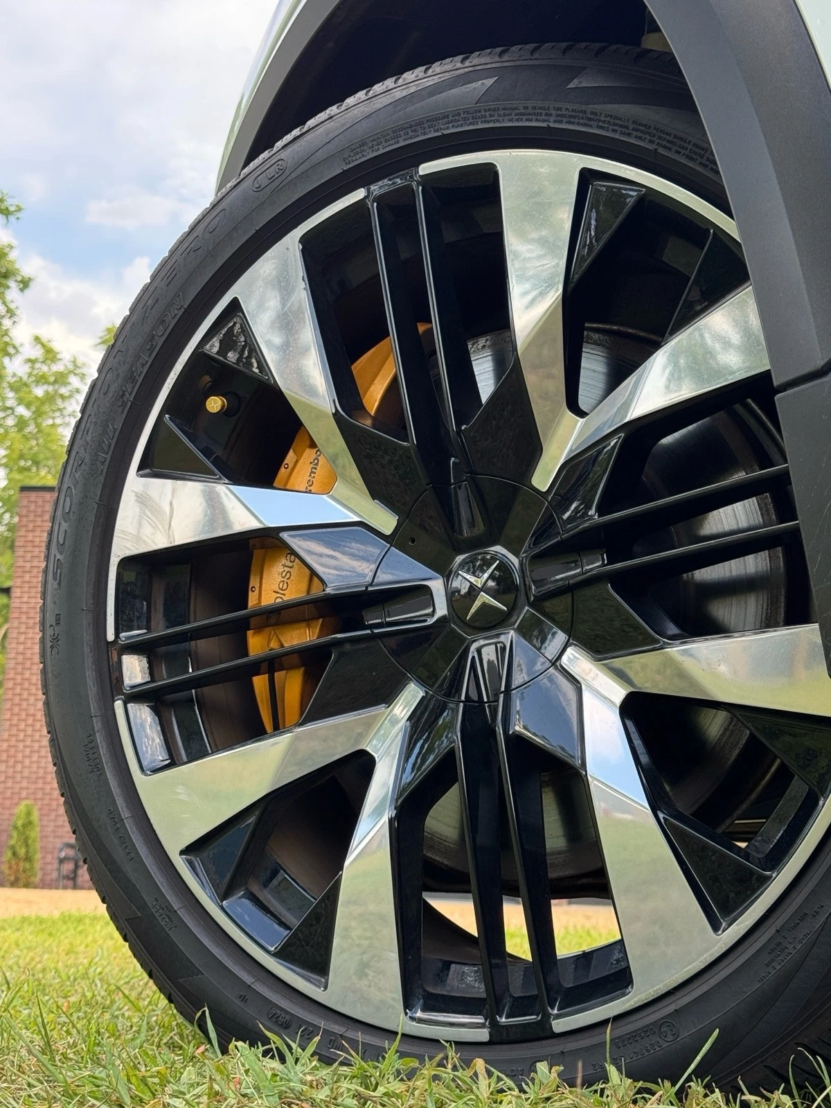 2025 Polestar 3