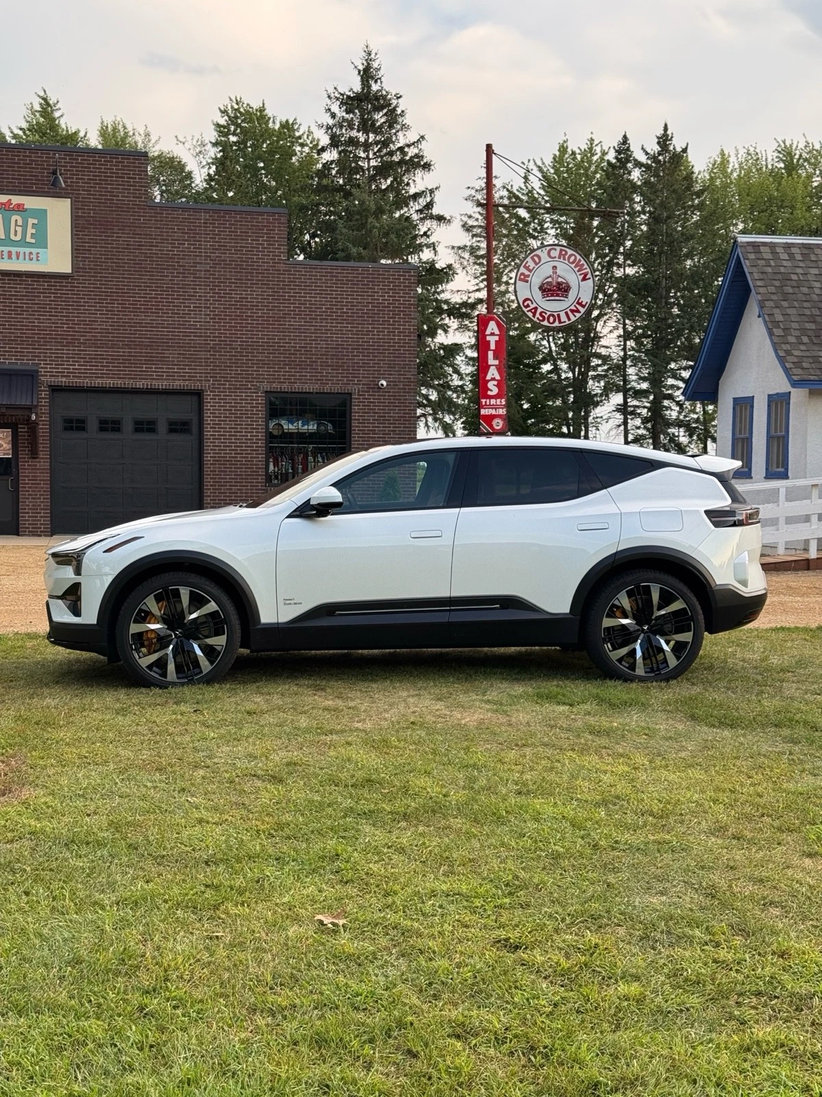 2025 Polestar 3